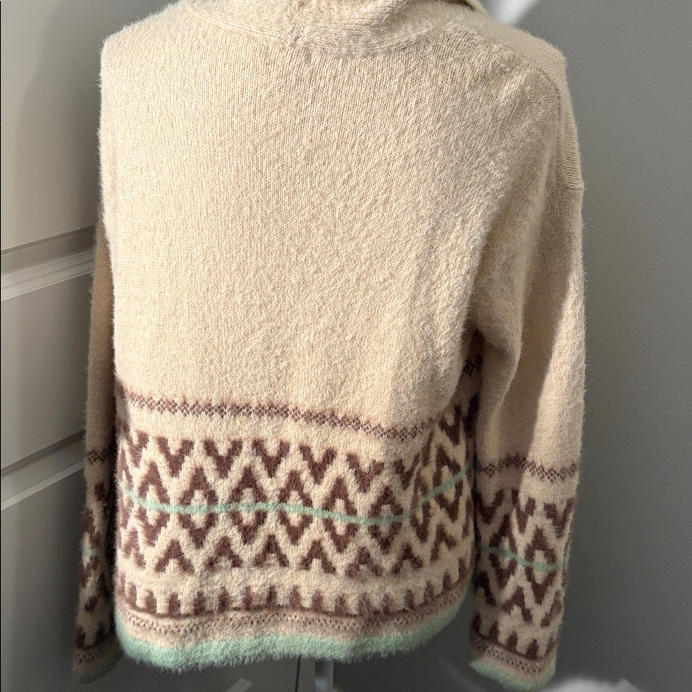 a.n.a sweater Cozy Cream Patterned Women's Sweater - Picture 2 of 10